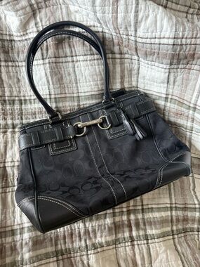 Coach Y2K Black Signature shoulder bag with Leather Trim